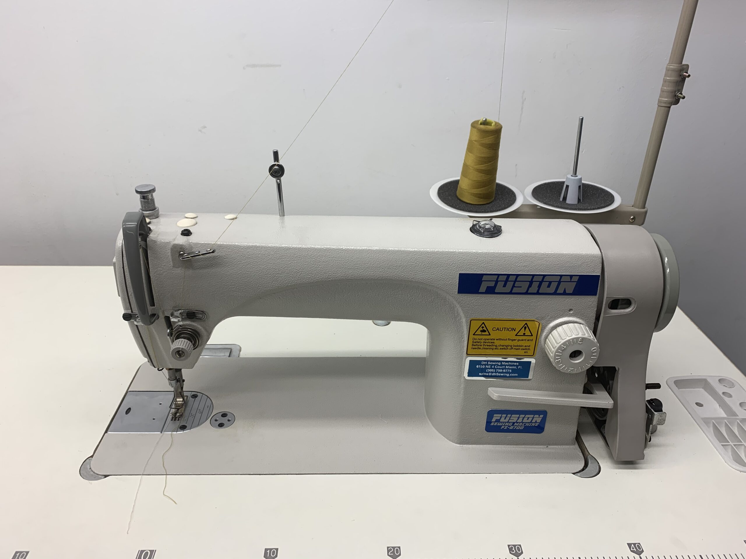 Fusion 8700 Single Needle