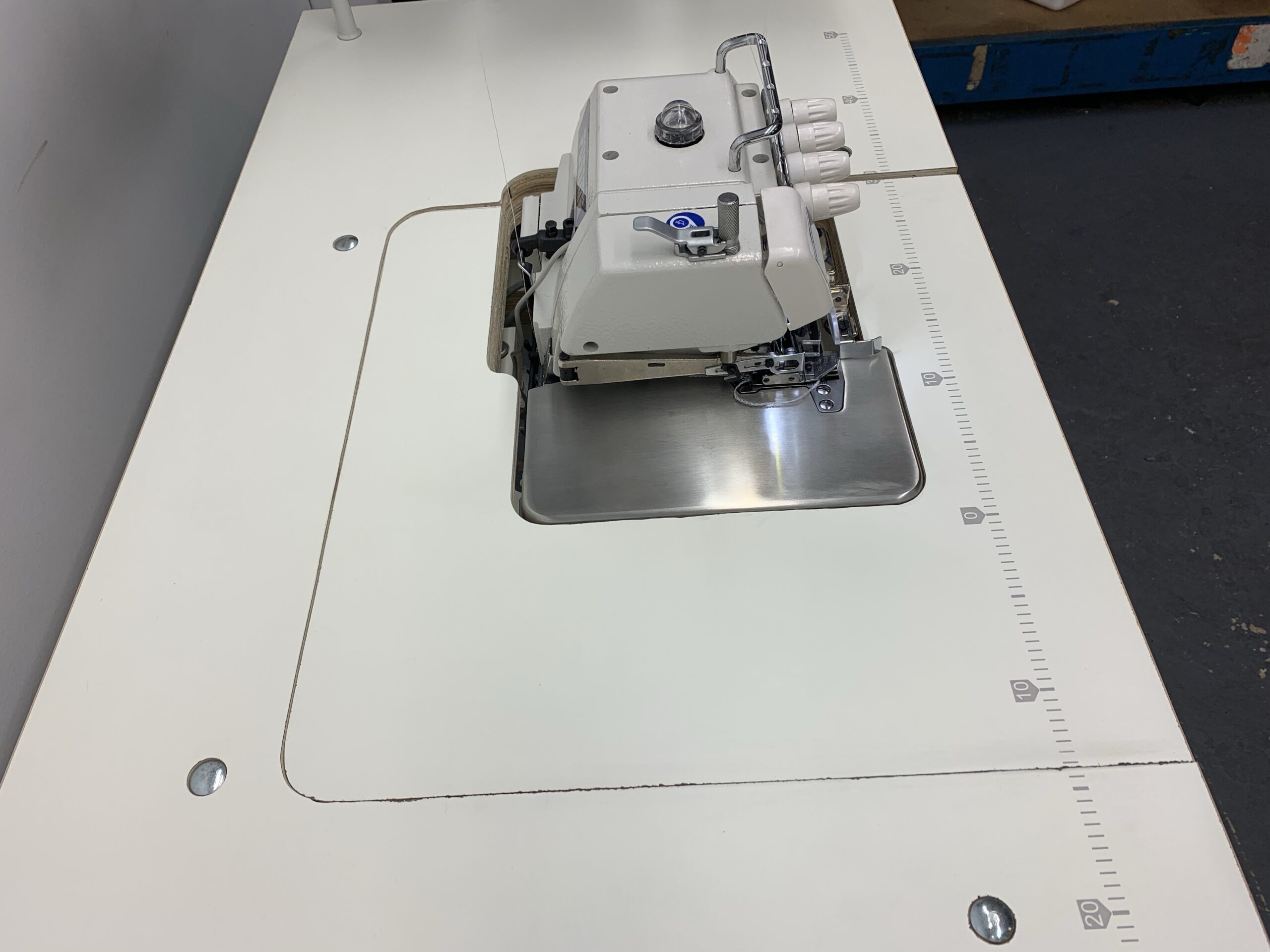 Fusion 757 5 Thread Overlock Sewing Machine New Complete